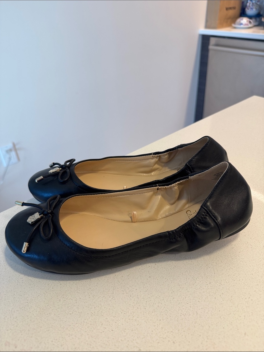 Vince Camuto Black Leather Bow Ballet Flats